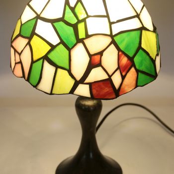 LongHuiJing Pink Flower Tiffany Stained Glass Style Desk Light Rose Lampshade Table Reading Night Light W8H15Inch