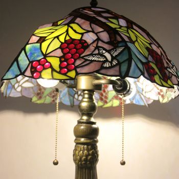 LongHuiJing 16Inch Tiffany Lamp Stained Glass Table Lamp Grape Lampshade Style Desk Reading Light