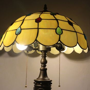 LongHuiJing 16Inch Retro Tiffany Table Lamp Stained Glass Yellow Lampshade Lights Handmade Glass Desk Lamps