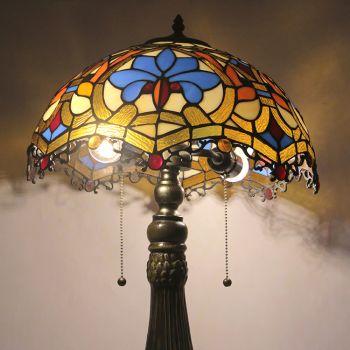 LongHuiJing 16Inch Tiffany Lamp Stained Glass Table Lamp Love Lampshade Style Desk Reading Light Decor Lighting