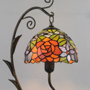 LongHuiJing Tiffany Style Rose Leaves Stained Glass Lampshade Table Lamp Resin Cast Mouse Iron Tank Frame Art Desk Light