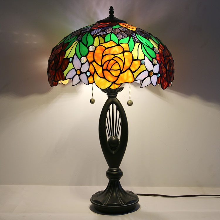 LongHuiJing Tiffany Style Table Lamp Stained Glass Lampshade Bedside Lamp Rose Decorated Lamp 16Inch