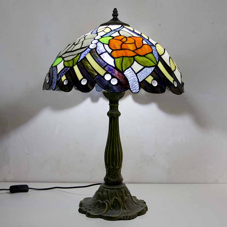 LongHuiJing Rustic Rose Stained Glass Table Lamp Tiffany Style Desk Light With 16Inch Wide Lampshade and Zinc Alloy Base