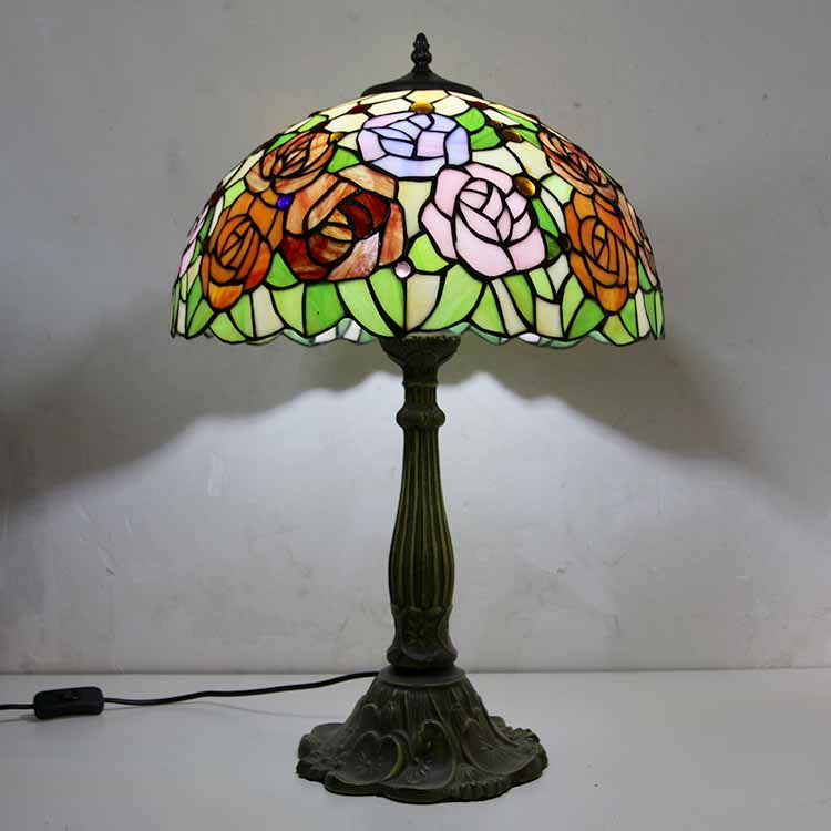 LongHuiJing European Stained Glass Table Lamp Tiffany Style Desk Light With 16Inch Wide Lampshade and Zinc Alloy Base