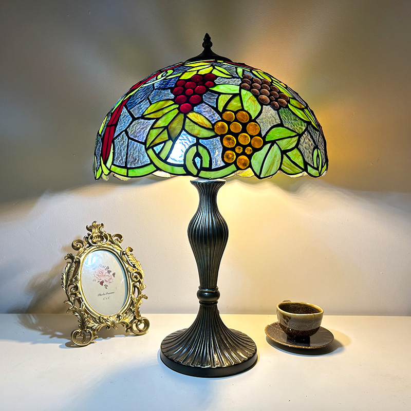 LongHuiJing Tiffany Stained Glass Table Lamp Dragonflys Vintage Bedroom Desk Lamp Turkish Mediterranean Table Light Beds
