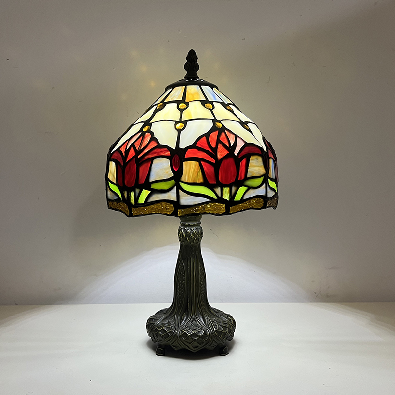 Tiffany Style Table Lamps 8" Stained Glass Shade Desk Lamp Beside Reading Lamp for Living Room