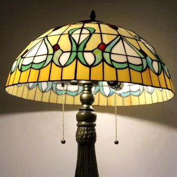 LongHuiJing 20Inch Retro Stained Glass Lampshade Lights Tiffany Table Lamp Handmade Glass Desk Lamps