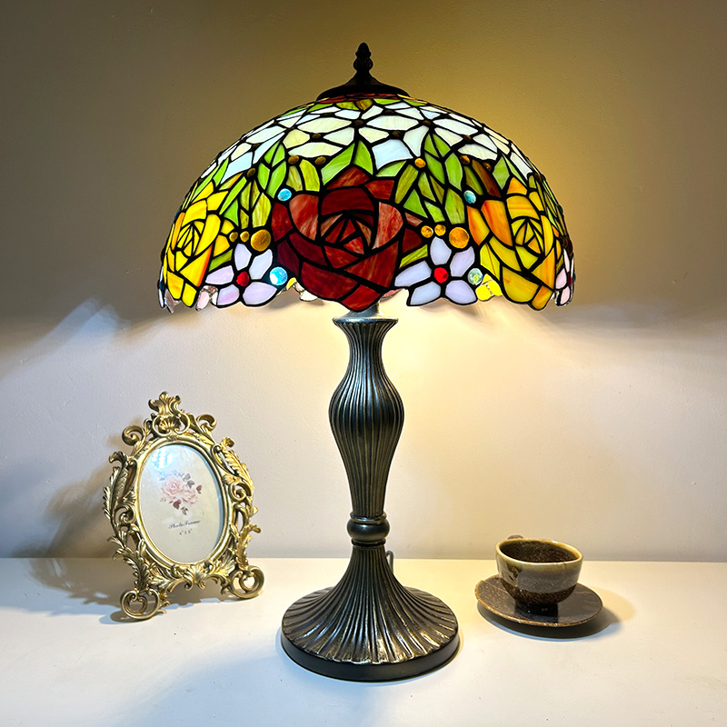LongHuiJing Traditional Tiffany Half Ball Rose Resin Stained Glass 2-Light Table Lamp For Bedroom